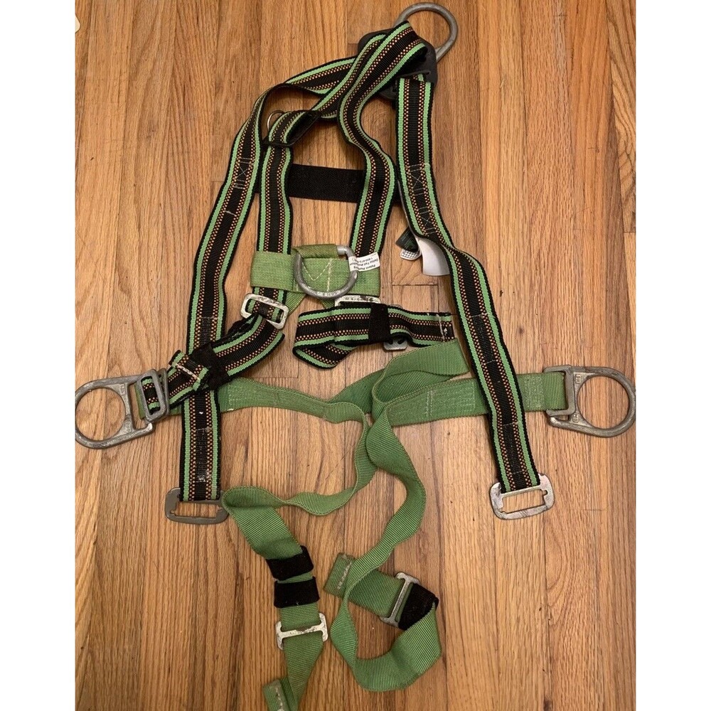 Miller by Honeywell E552/UGNU Safety Harness Green 310lb Type 1 ANSI A10